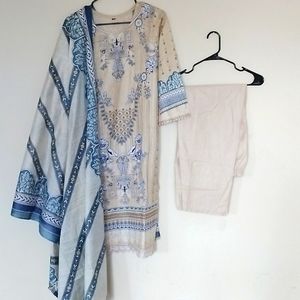 Women's Pakistani Salwar Suit with Dupatta